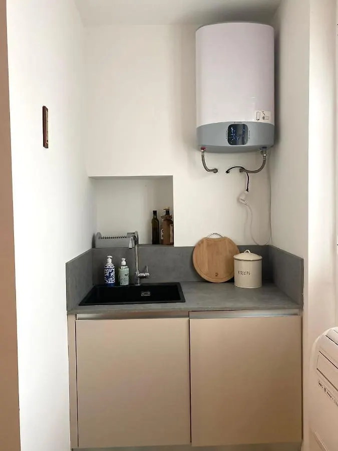 Accomodo Mim26 Monolocale Porta Venezia Apartment Milan Italy